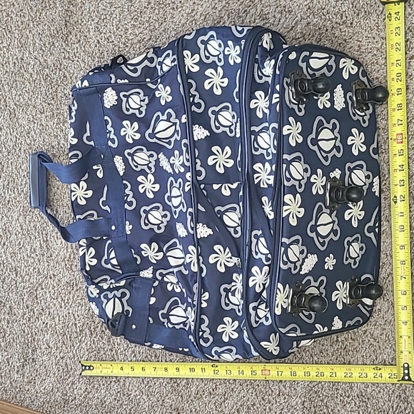 Hawaii Rolling Extendable Travel Bag - Picture 6 of 11